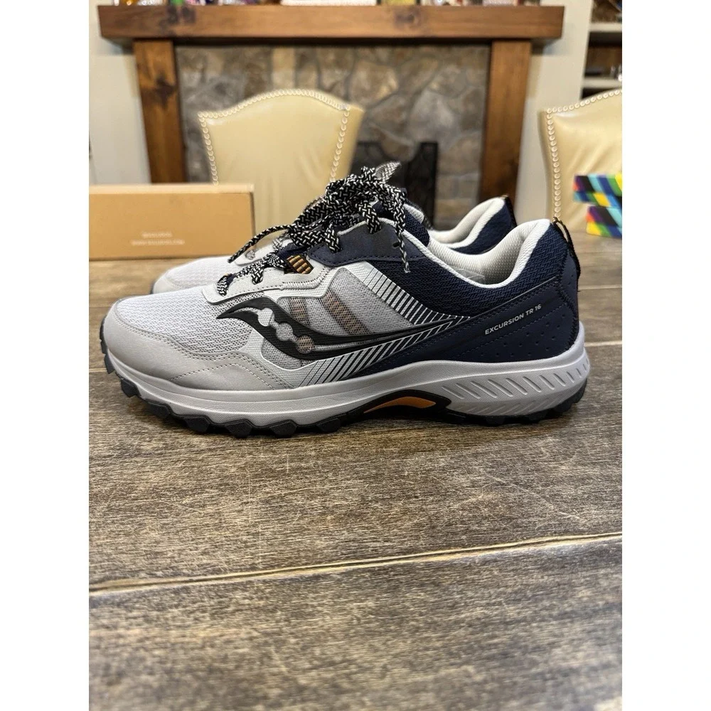 Saucony Excursion TR16 Mens Size 11.5 W Running Shoes Sneaker Gray Blue Tried On